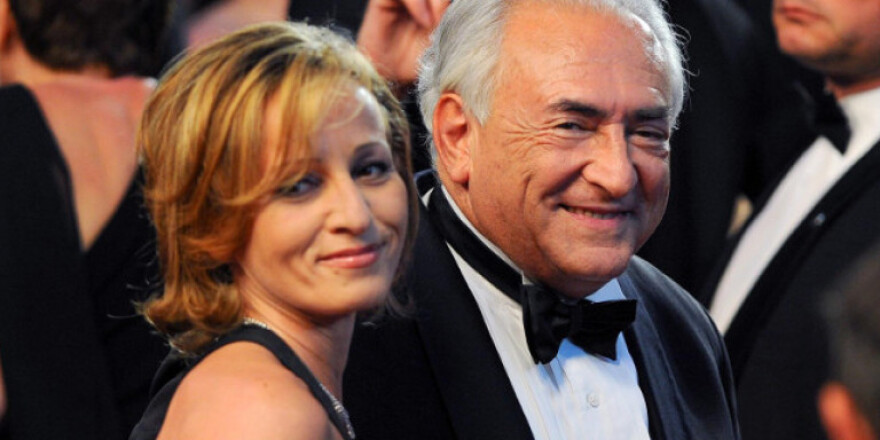 Ντομινίκ Στρος Καν: Από τις ροζ σουίτες με τις καμαριέρες, σε καραντίνα με την 4η σύζυγο στο Μαρόκο