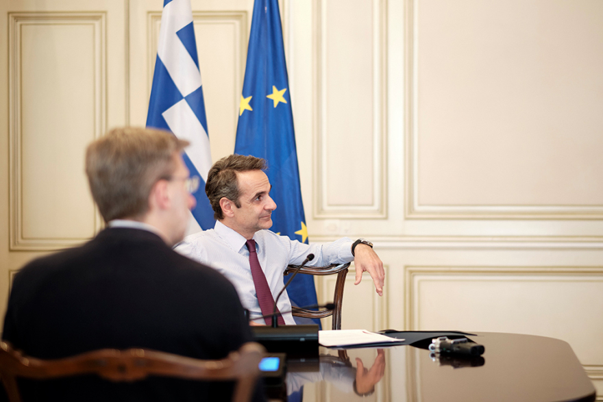 Πλαστικά Θράκης και Lariplast: Οι δύο ελληνικές βιομηχανίες που άλλαξαν την παραγωγή τους και φτιάχνουν μάσκες