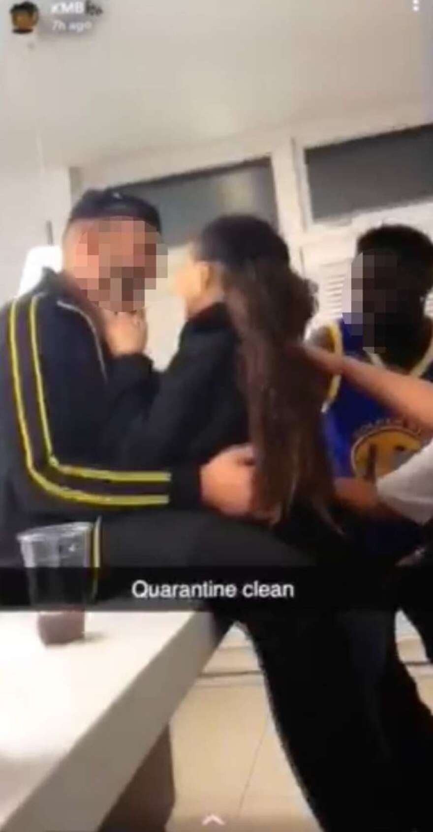 Κορωνοϊός - Ποδόσφαιρο: Εν μέσω καραντίνας παίκτης της Έβερτον αποφάσισε να κάνει πάρτι