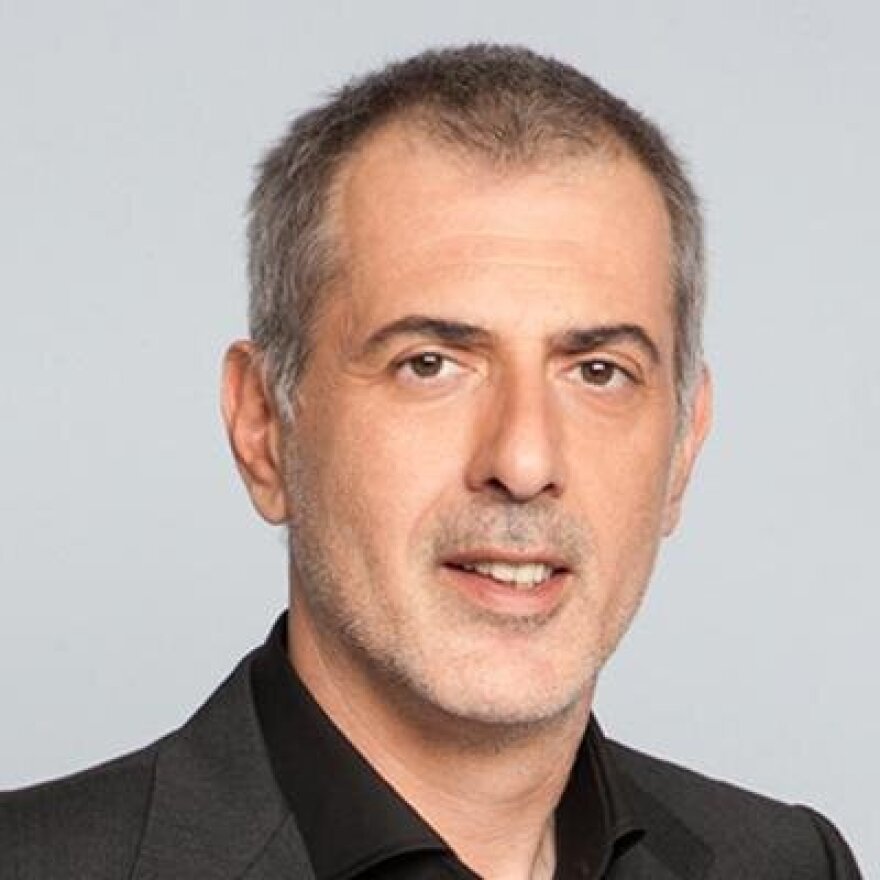 Ο Λευτέρης Γιοβανίδης νέος καλλιτεχνικός διευθυντής του Δημοτικού Θεάτρου Πειραιά