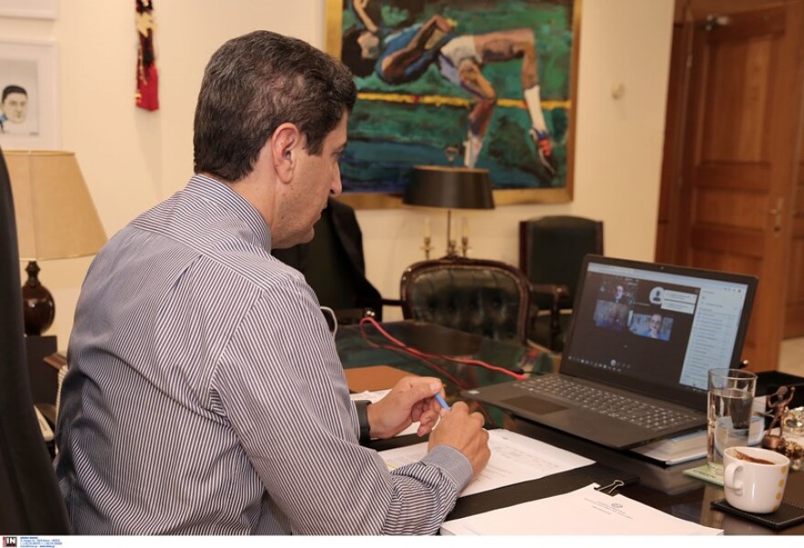 Τηλεδιάσκεψη Αυγενάκη με φορείς αθλητισμού: Χωρίς κόσμο τα γήπεδα μέχρι να βρεθεί εμβόλιο κορωνοϊού