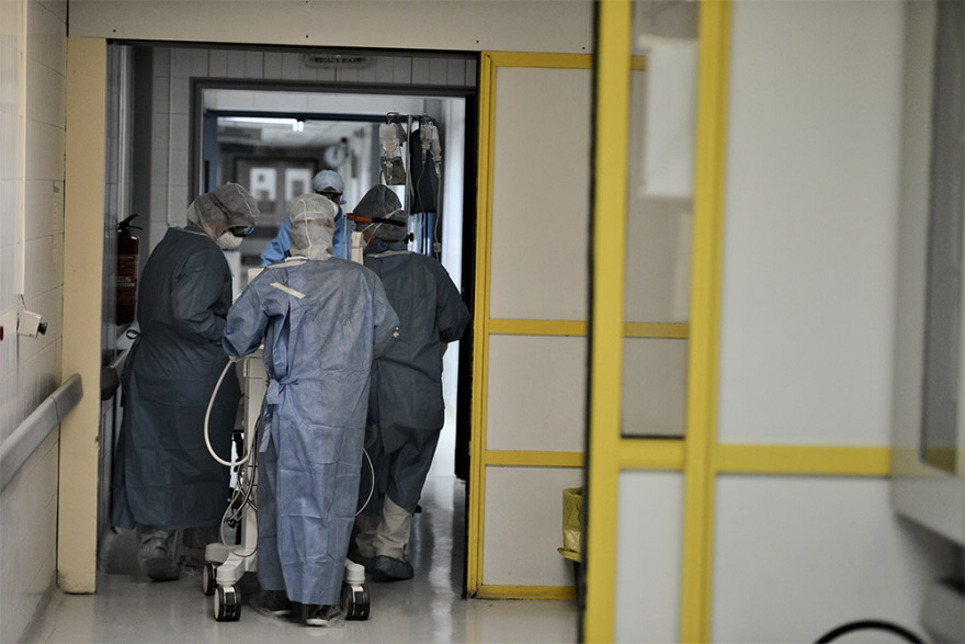 Ευαγγελισμός: Οι ήρωες της πρώτης γραμμής της μάχης με τον κορωνοϊό - Δείτε φωτογραφίες