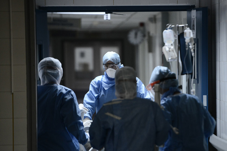 Ευαγγελισμός: Οι ήρωες της πρώτης γραμμής της μάχης με τον κορωνοϊό - Δείτε φωτογραφίες