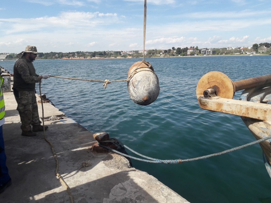 Βίντεο: Εντυπωσιακές εικόνες από την εξουδετέρωση νάρκης στη Νέα Μηχανιώνα