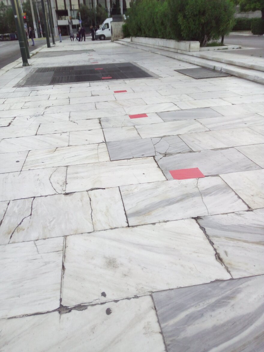 ΠΑΜΕ - Πρωτομαγιά: Με τη... μεζούρα η συγκέντρωση στο Σύνταγμα