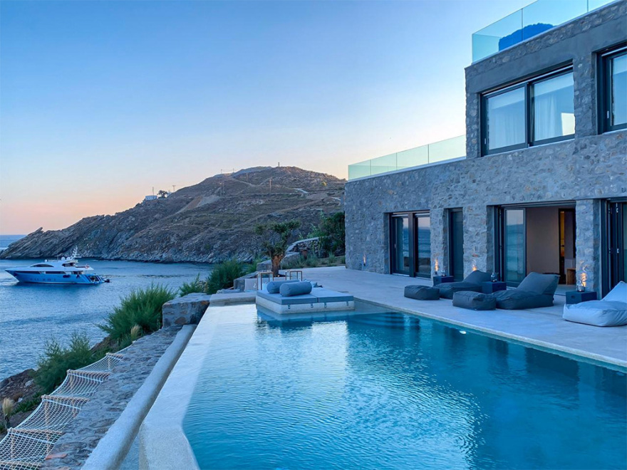 Μέτρα για τον κορωνοϊό - Τουρισμός: Διακοπές σε πολυτελείς βίλες από €50 την ημέρα