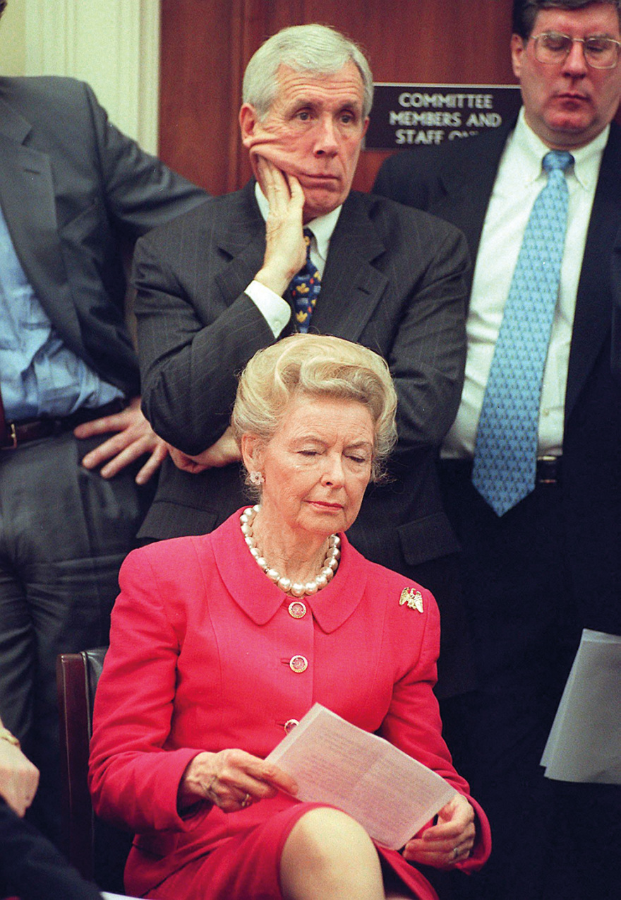 Mrs. America: Οι γυναίκες σε θέση μάχης