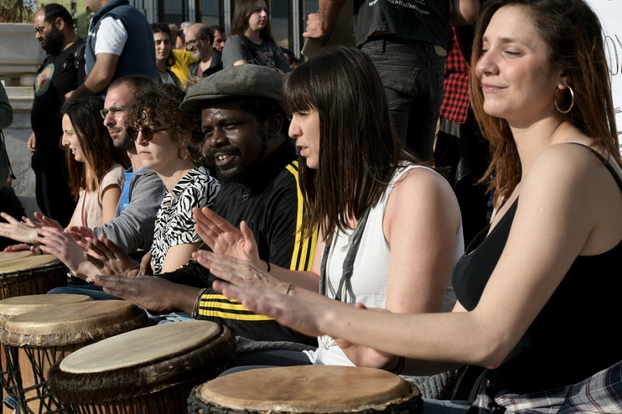 Κορωνοϊός: Συγκέντρωση διαμαρτυρίας στο Σύνταγμα χωρίς... αποστάσεις