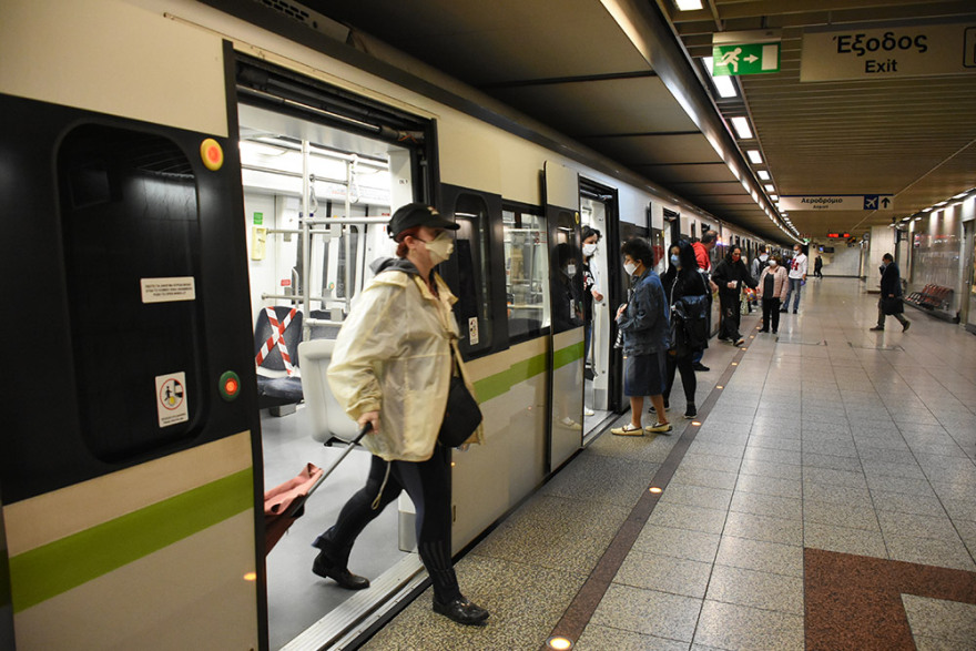 Άρση των μέτρων: Ομαλά κύλησαν οι πρώτες ώρες της νέας κανονικότητας