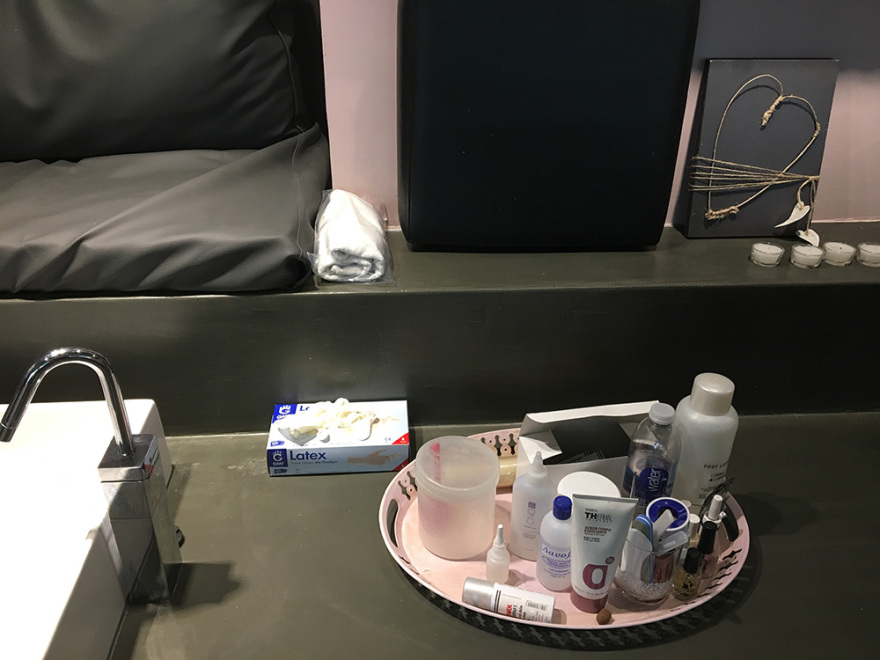 Πρεμιέρα για την άρση των μέτρων - Με μάσκες και από απόσταση οι Έλληνες