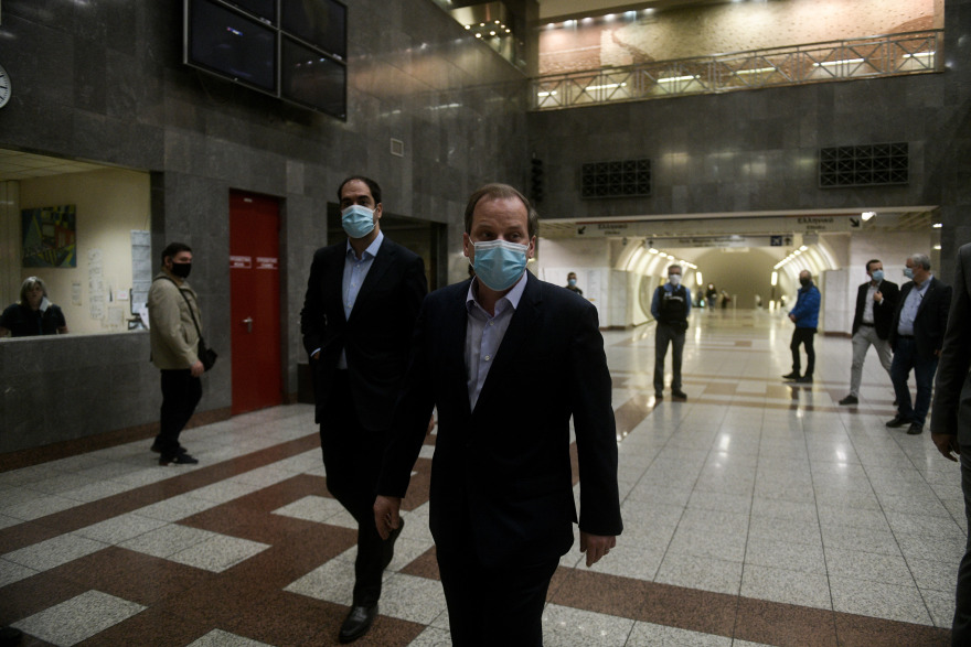 Μέσα μαζικής μεταφοράς - Άρση μέτρων: Οι πέντε κανόνες για τις μετακινήσεις σήμερα