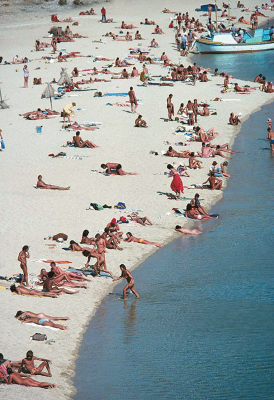 Μύκονος: Θα επιστρέψει (λόγω κορωνοϊού) στην εποχή του Ζάχου Χατζηφωτίου;