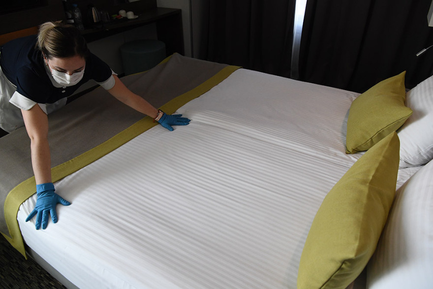 Καλοκαίρι-Τουρισμός: Η αγωνία της άδειας ξαπλώστρας