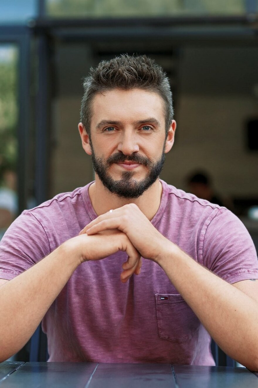 Παίκτης του ελληνικού X-Factor ανακοίνωσε ότι είναι θετικός στον HIV