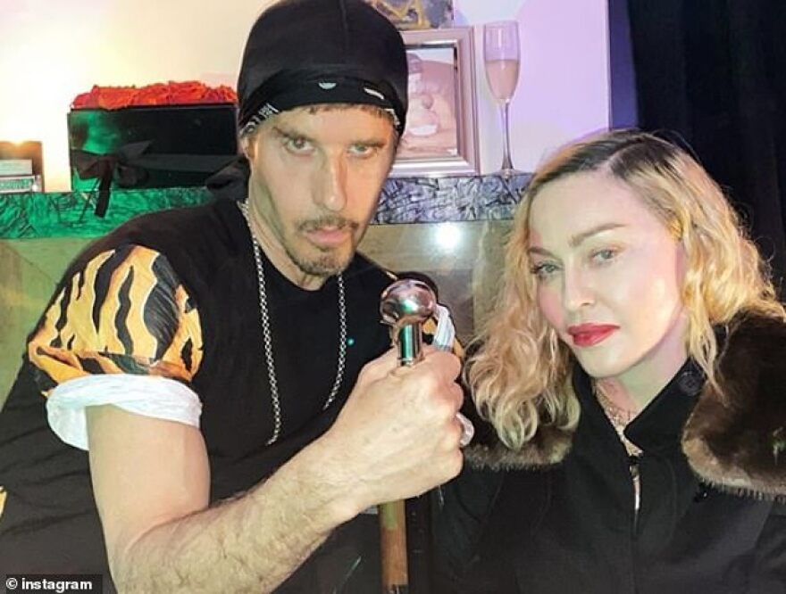 Κορωνοϊός: Η Μαντόνα πήγε σε... πάρτι, μετά την ανακοίνωση ότι έχει αντισώματα