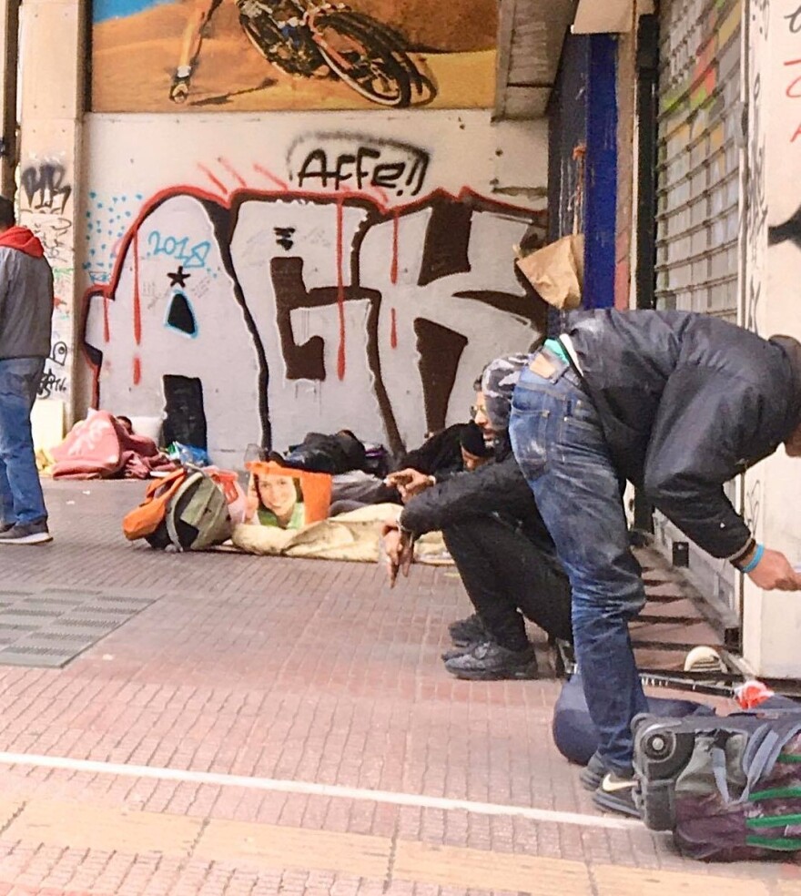 Αθήνα: Το αλισβερίσι των ναρκωτικών δεν σταμάτησε ούτε εν μέσω κορωνοϊού 