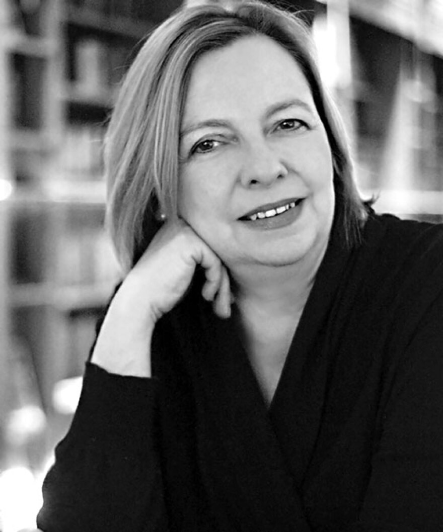 Βιβλίο: Η δεσποινίς Coco και το άρωμα του έρωτα 