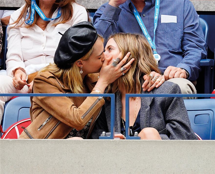 Cara Delevingne: Η Ashley (και όχι μόνο) φιλούσε υπέροχα 
