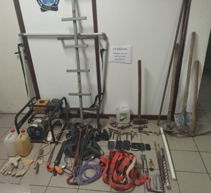 Με ορειβασία έκαναν λαθρανασκαφές σε Αρκαδία και Κορινθία