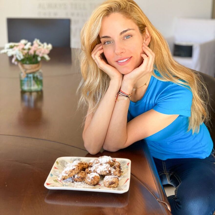 Δούκισσα Νομικού: Μπήκε στην κουζίνα και έφτιαξε… αυτοσχέδια cookies 