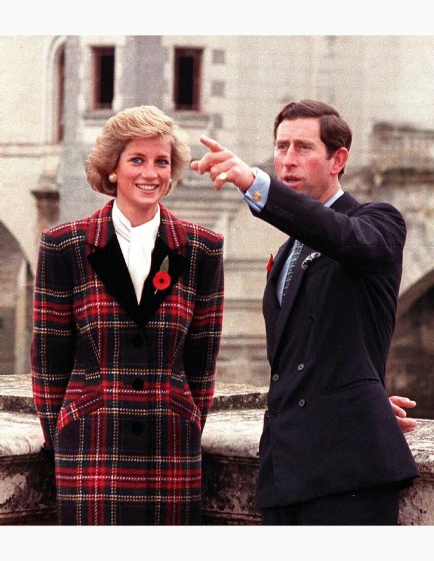 Η γυμνή ηλιοθεραπεία της Νταϊάνας, η αλκοολική Μαργαρίτα και η δικτάτορας Μέγκαν Μαρκλ - Στη φόρα τα άπλυτα του Kensington Palace