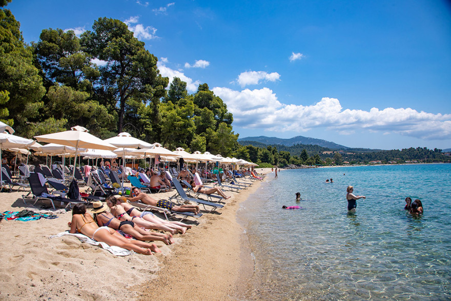 Τουρισμός-Ελλάδα: Πώς θα έρθουν οι τουρίστες - Το σχέδιο για ξενοδοχεία, παραλίες και σκάφη αναψυχής