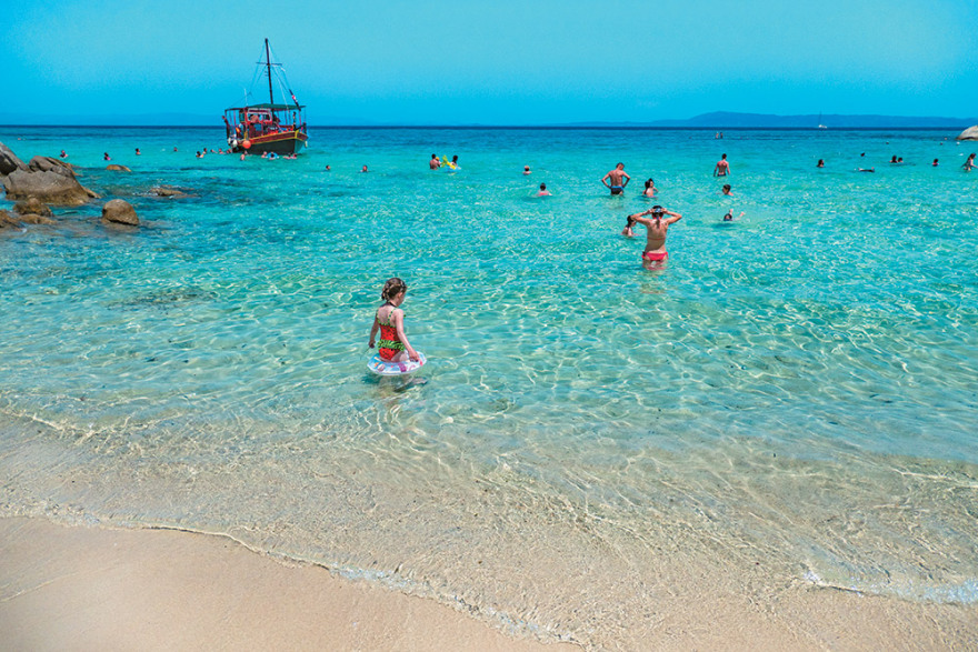 Τουρισμός-Ελλάδα: Πώς θα έρθουν οι τουρίστες - Το σχέδιο για ξενοδοχεία, παραλίες και σκάφη αναψυχής