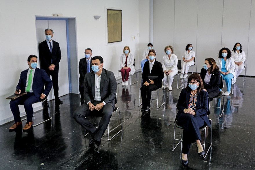 Επίσκεψη Σακελλαροπούλου - Κικίλια στον «Ευαγγελισμό»