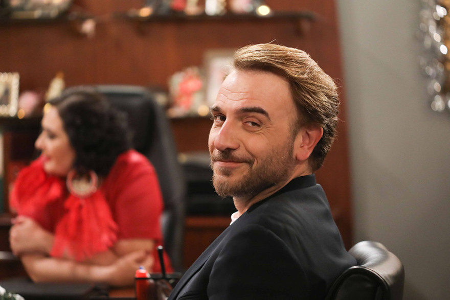 «Ολική επαναφορά»: Ξαναρχίζουν σίριαλ, σόου, τηλεπαιχνίδια - Τι θα δούμε από Δευτέρα στη μικρή οθόνη