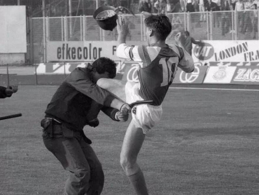 Ντινάμο Ζάγκρεμπ - Ερυθρός Αστέρας: Τριάντα χρόνια από το ντέρμπι του μίσους που άναψε το φυτίλι του εμφυλίου