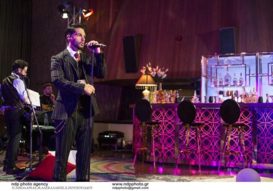 MEGA: Στο σπίτι με τις «Μέλιsses» - Backstage φωτογραφίες από το μεγάλο πάρτι 