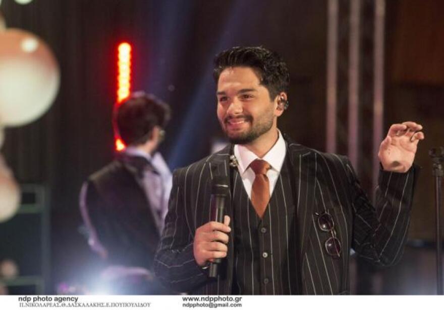 MEGA: Στο σπίτι με τις «Μέλιsses» - Backstage φωτογραφίες από το μεγάλο πάρτι 