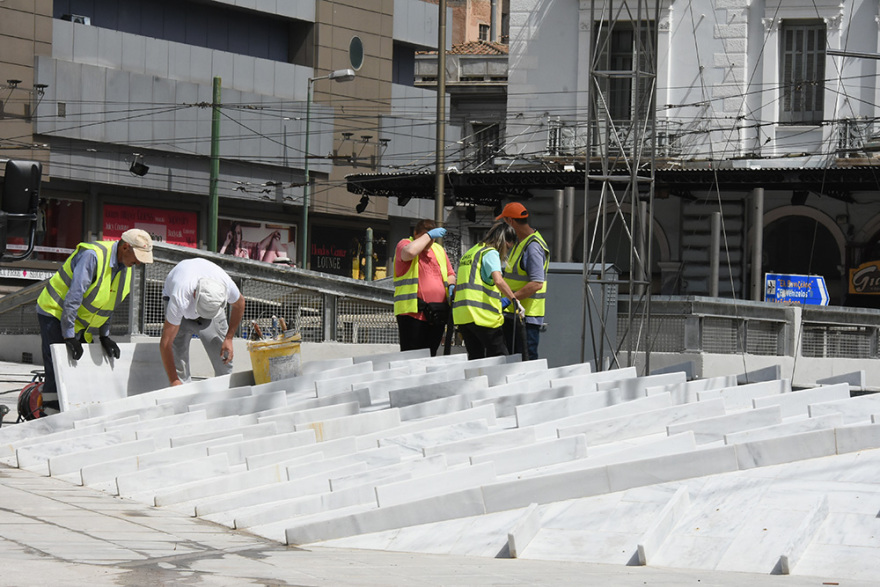 «Ξαναζωντανεύει» από σήμερα η «νέα» πλατεία Ομονοίας