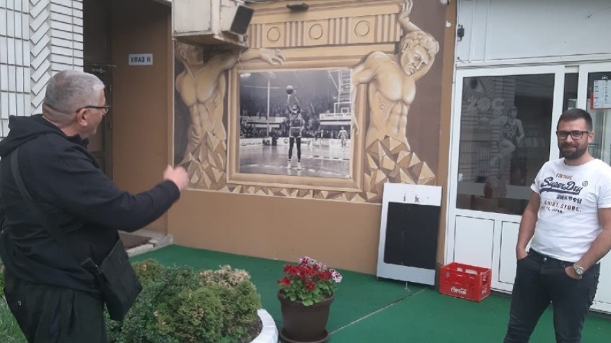 Έγινε… μπίρα ο Ομπράντοβιτς στη Σερβία 