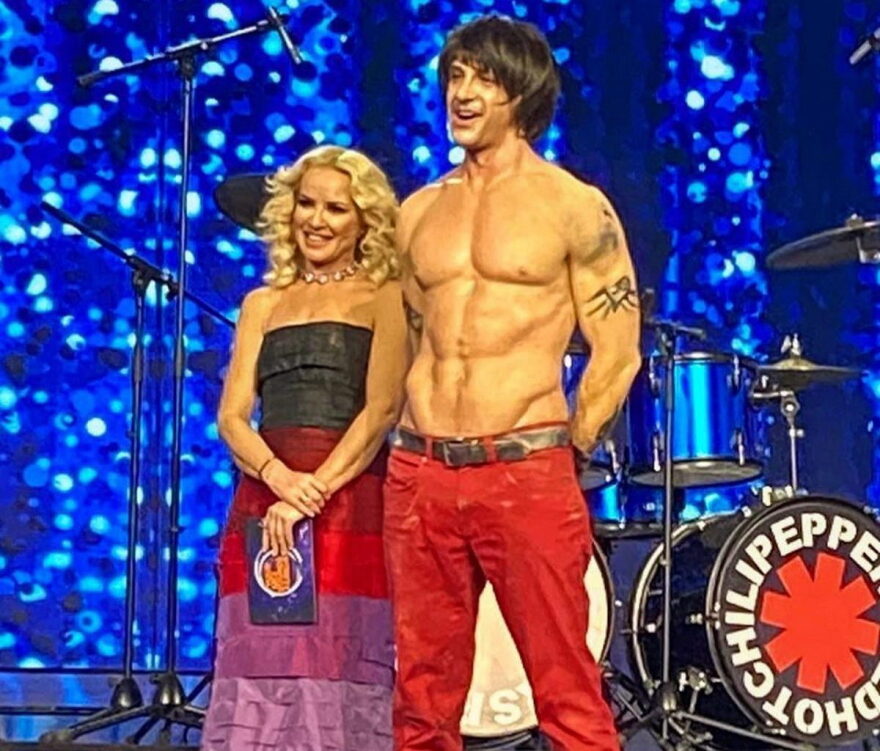 Ο Ηλίας Μπόγδανος αποχαιρετά το YFSF: ««Είμαι ευγνώμων για αυτό το υπέροχο ταξίδι»