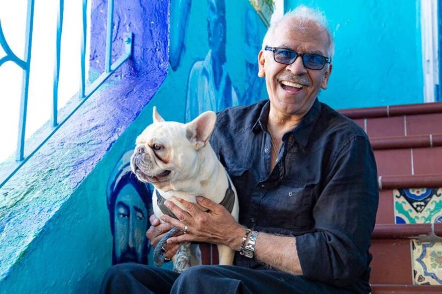 Έφυγε από τη ζωή ο μικρός αδερφός του Carlos Santana