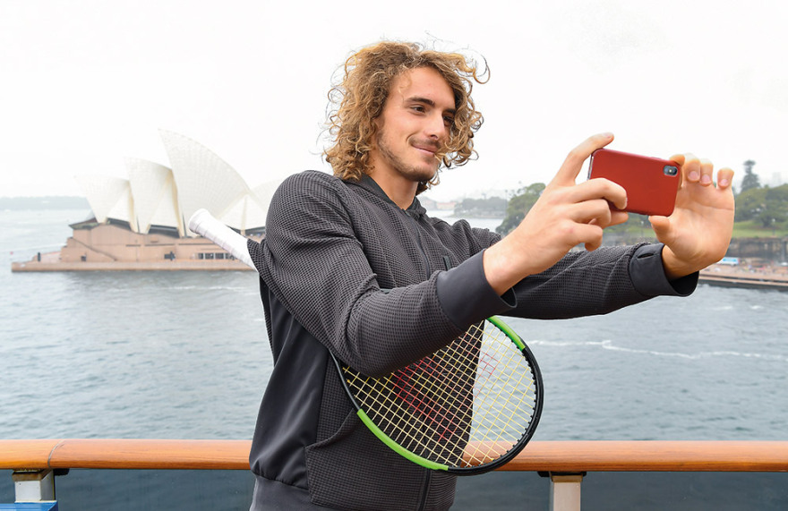 Στέφανος Τσιτσιπάς: «Η ζωή μου εκτός γηπέδων»