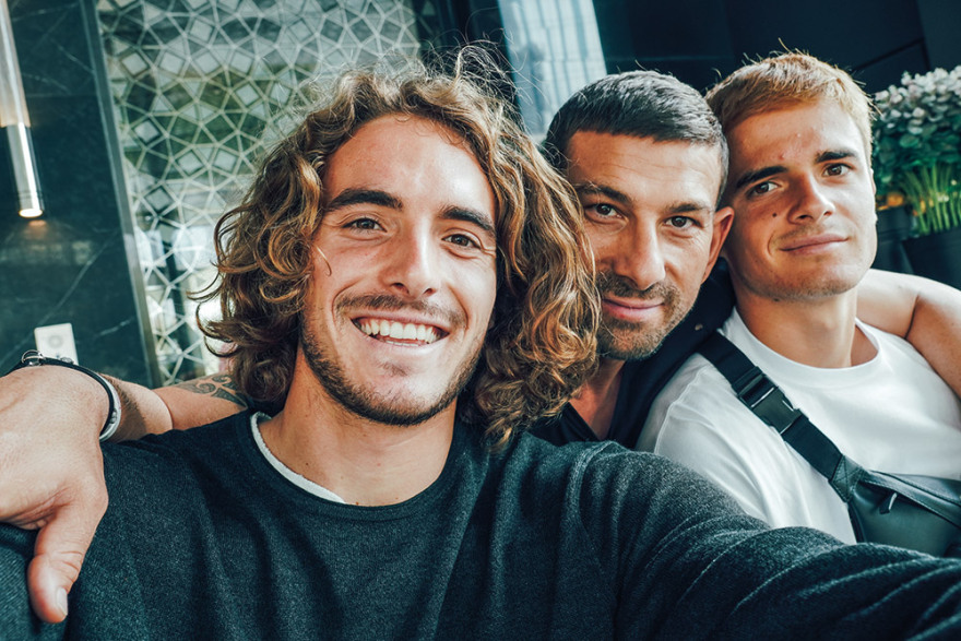 Στέφανος Τσιτσιπάς: «Η ζωή μου εκτός γηπέδων»