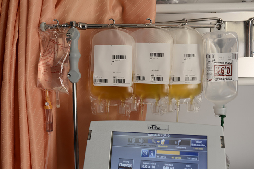 Κορωνοϊός: Ξεκίνησε η θεραπευτική χορήγηση πλάσματος σε Έλληνες ασθενείς - Επτά δότες μιλούν στο protothema.gr