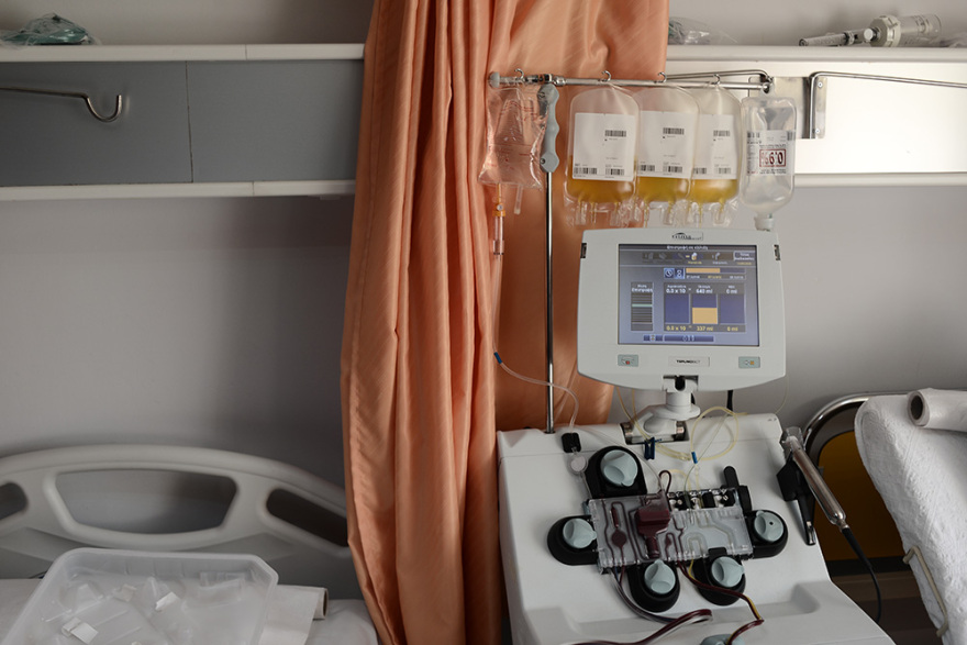 Κορωνοϊός: Ξεκίνησε η θεραπευτική χορήγηση πλάσματος σε Έλληνες ασθενείς - Επτά δότες μιλούν στο protothema.gr