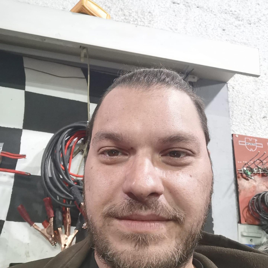 Λουτράκι: Συγκλονιστικά βίντεο από την δραματική επιχείρηση ανάσυρσης των σορών των τεσσάρων άτυχων ανδρών