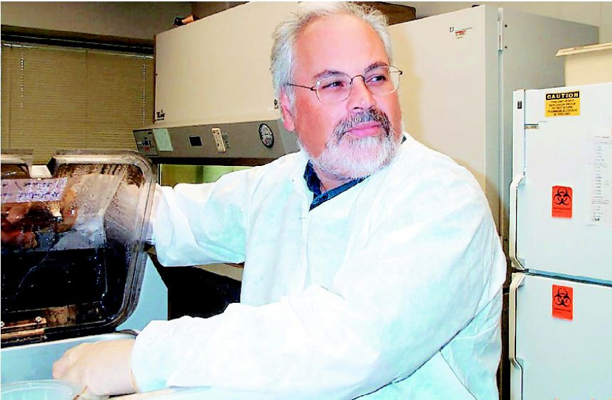 Κορωνοϊός: Ξεκίνησε η θεραπευτική χορήγηση πλάσματος σε Έλληνες ασθενείς - Επτά δότες μιλούν στο protothema.gr