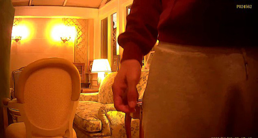 Σκοτώνονται οι δίδυμοι του «Ritz»: Ο ανιψιός έβαλε κοριό στον θείο - Δείτε το βίντεο