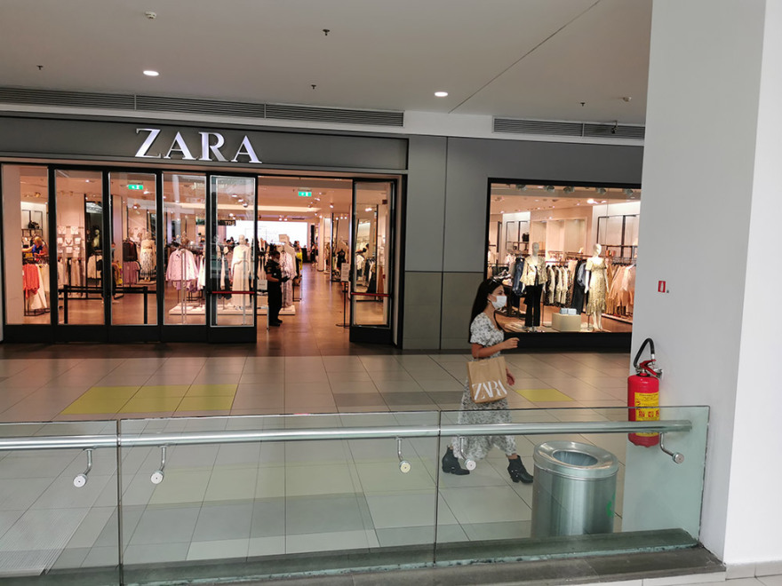 Εμπορικά κέντρα: Διστακτικός ο κόσμος στο άνοιγμα - Αυστηρή η τήρηση των μέτρων