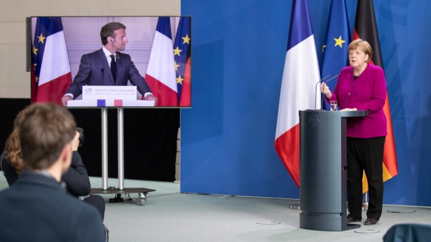 Κοινός δανεισμός χωρίς ευρωομόλογα: Τι προτείνουν Μέρκελ και Μακρόν για το Ταμείο Ανάκαμψης 