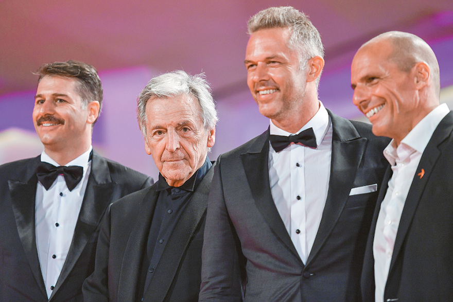 Χρήστος Λούλης: To σποτ δεν είναι σεξιστικό, αλλά καλώς το απέσυραν απ’ την κυκλοφορία