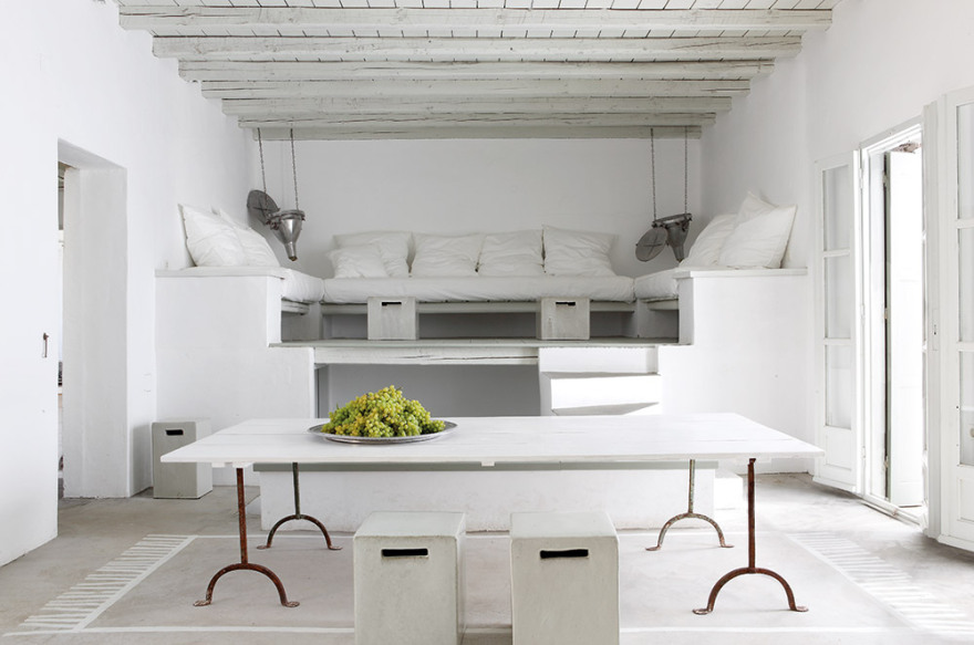 Πάολα Ναβόνε: Η ιέρεια του design λατρεύει τη Σέριφο