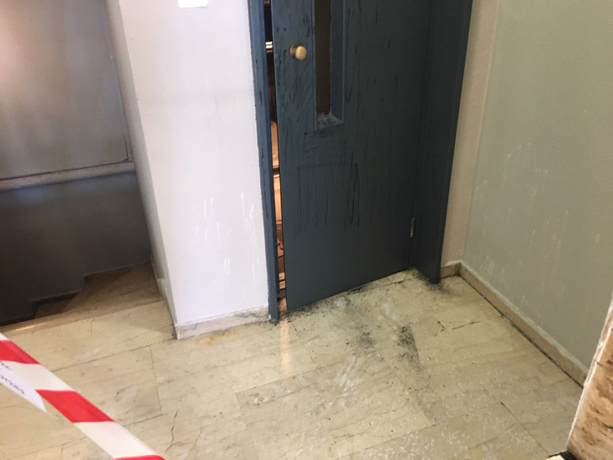 Βίντεο - ντοκουμέντο λίγες στιγμές πριν και μετά την επίθεση με βιτριόλι στην Καλλιθέα