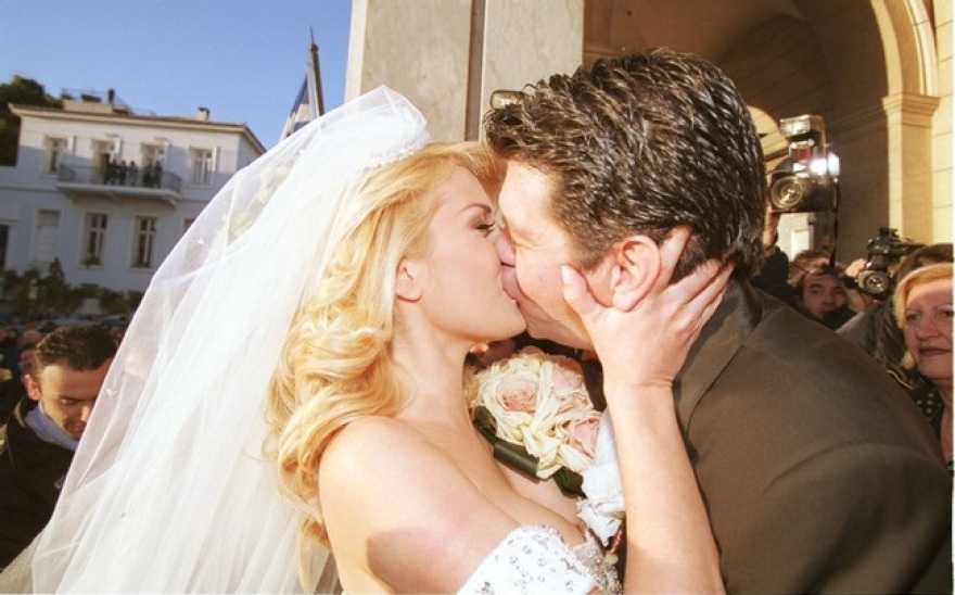 Ελένη Μενεγάκη: Η «βασίλισσα» αποχαιρετά (προσωρινά) τον θρόνο της