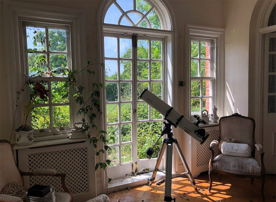 Εξαφάνιση - μυστήριο: Βρέθηκε η βίλα-«φάντασμα» οικογένειας Έλληνα κροίσου στην Αγγλία